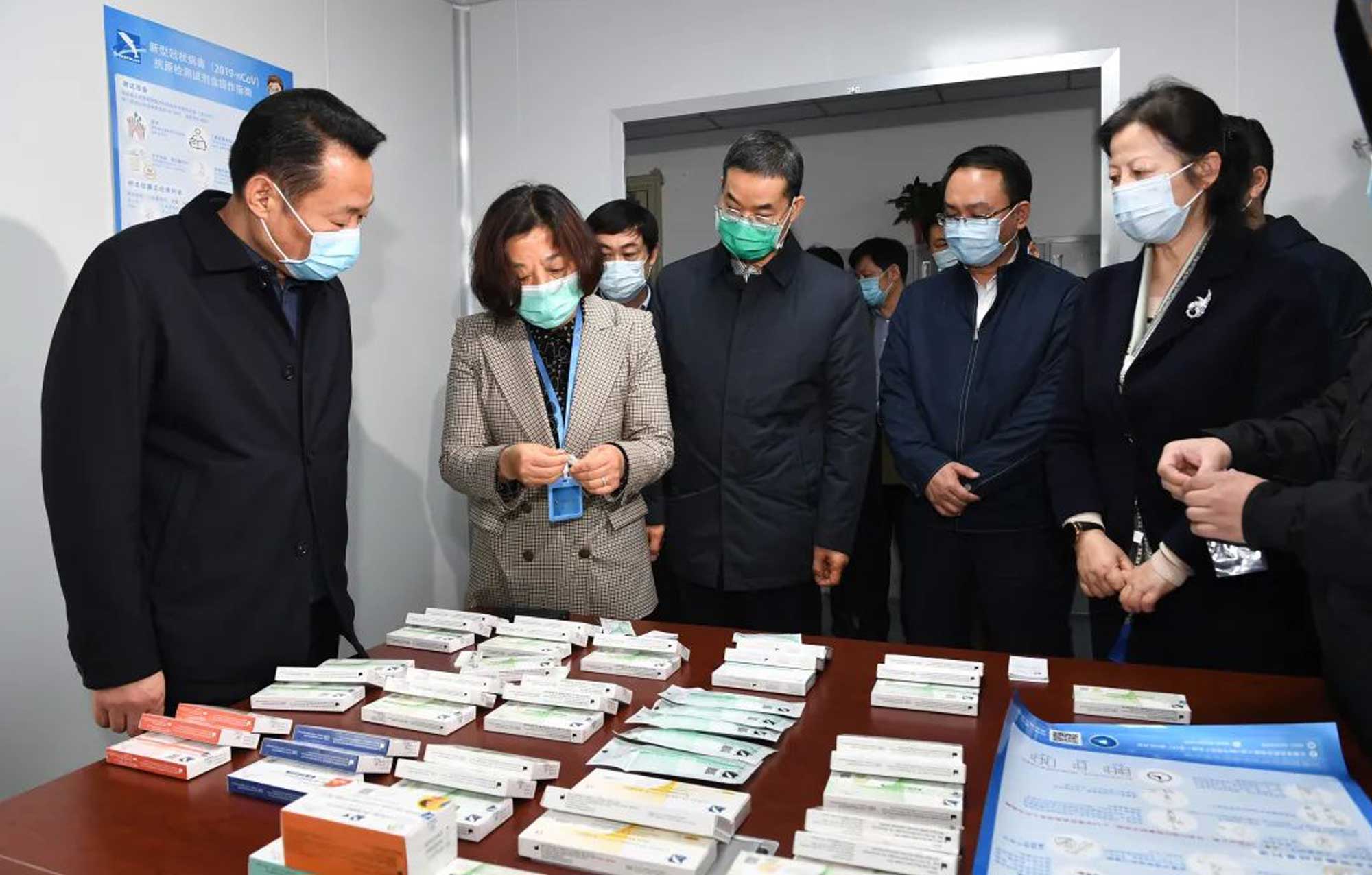 Sekretärin Yu Aihua besuchte DEEPBLUE Medical für Untersuchungen und Recherchen